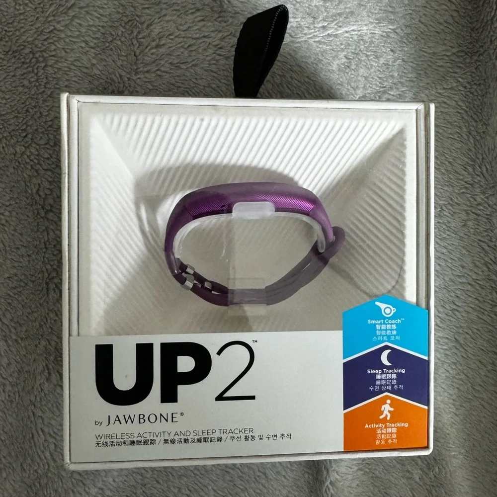 NWOT Up 2 by Jawbone. Wireless activity and sleep tracker.